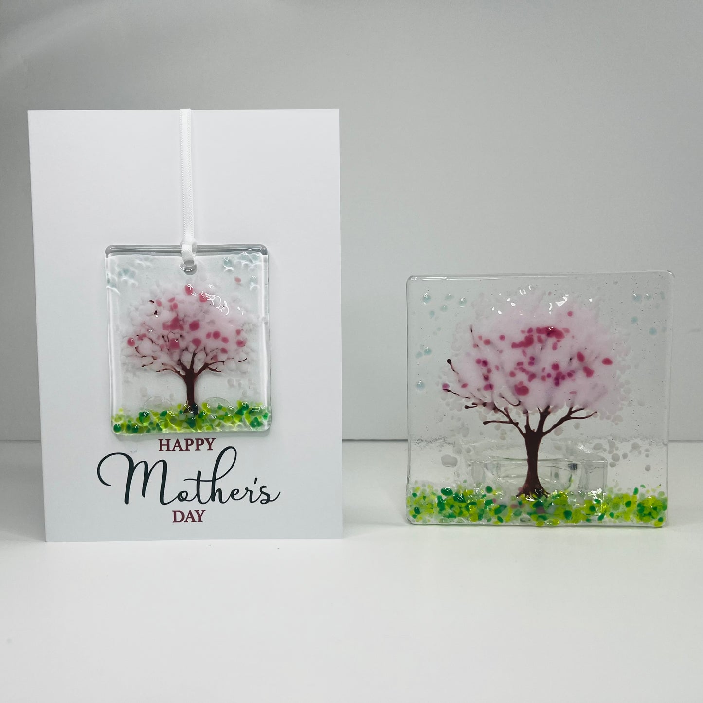 Mother’s Day Glass Gift Set – Fused Glass Floral Keepsake Card & Matching Tealight Holder