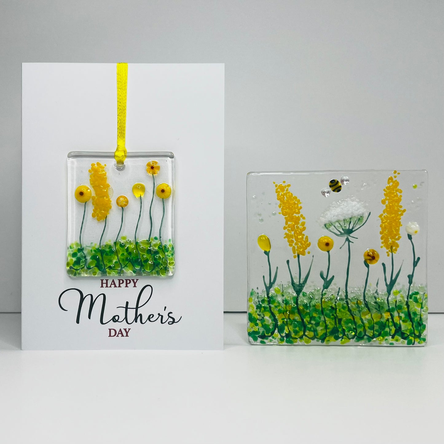 Mother’s Day Glass Gift Set – Fused Glass Floral Keepsake Card & Matching Tealight Holder