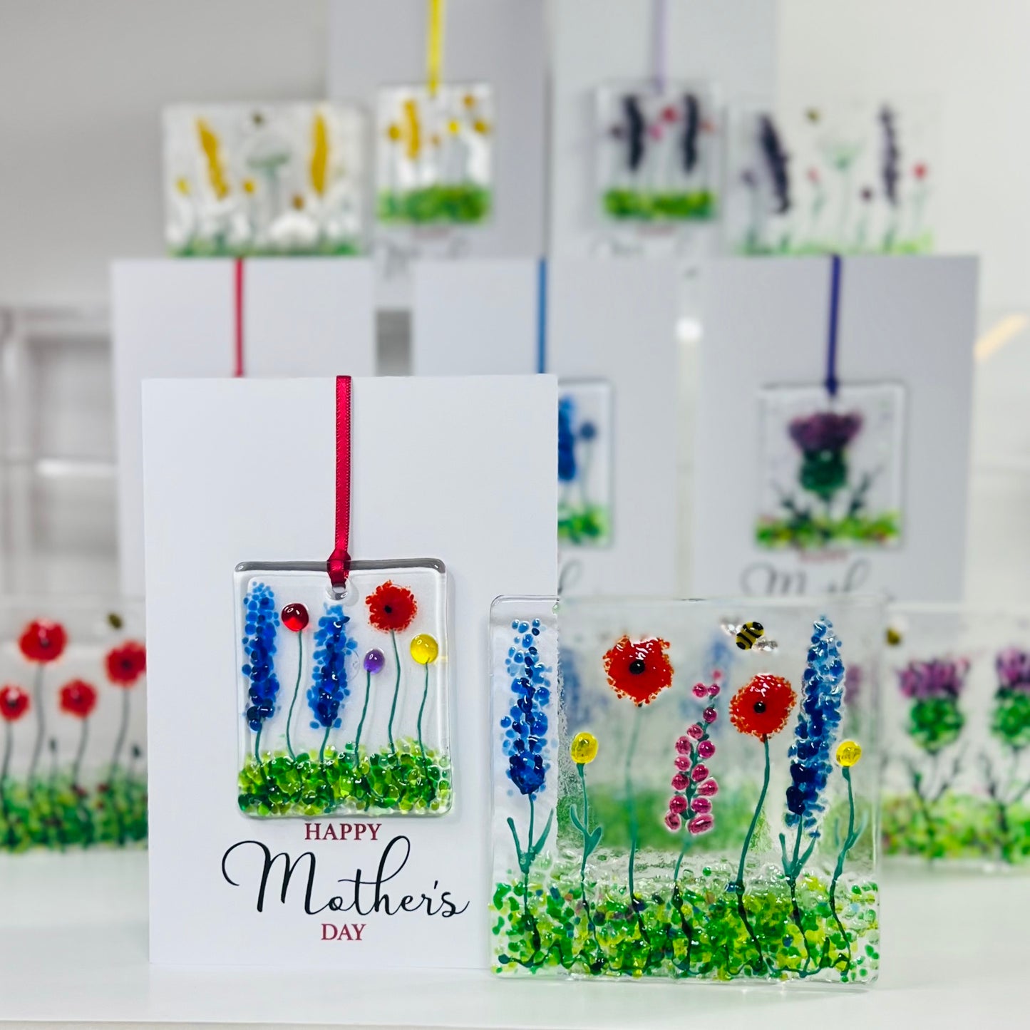 Mother’s Day Glass Gift Set – Fused Glass Floral Keepsake Card & Matching Tealight Holder