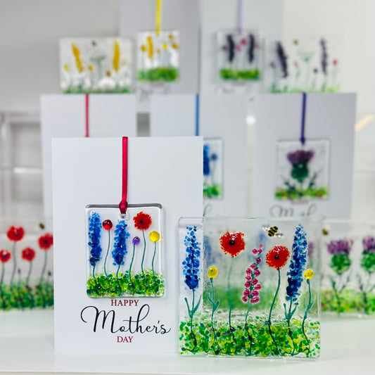 Mother’s Day Glass Gift Set – Fused Glass Floral Keepsake Card & Matching Tealight Holder