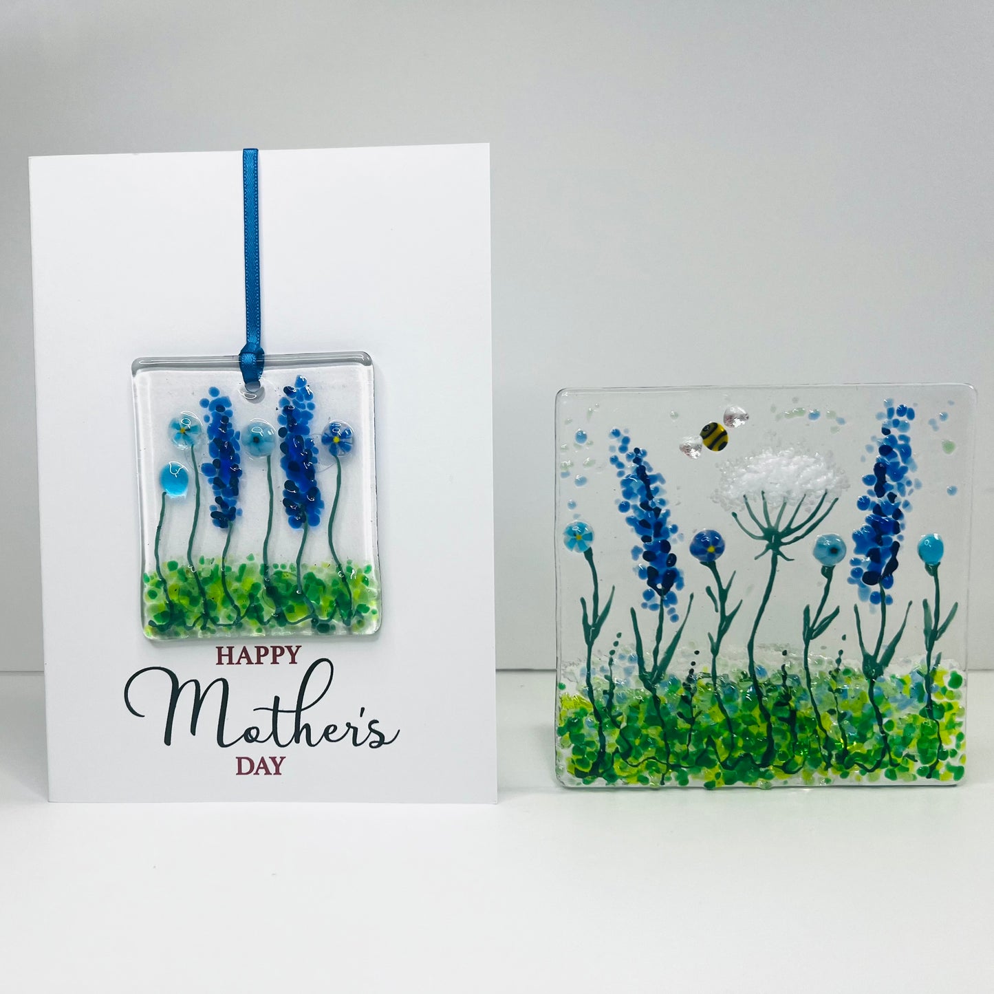 Mother’s Day Glass Gift Set – Fused Glass Floral Keepsake Card & Matching Tealight Holder