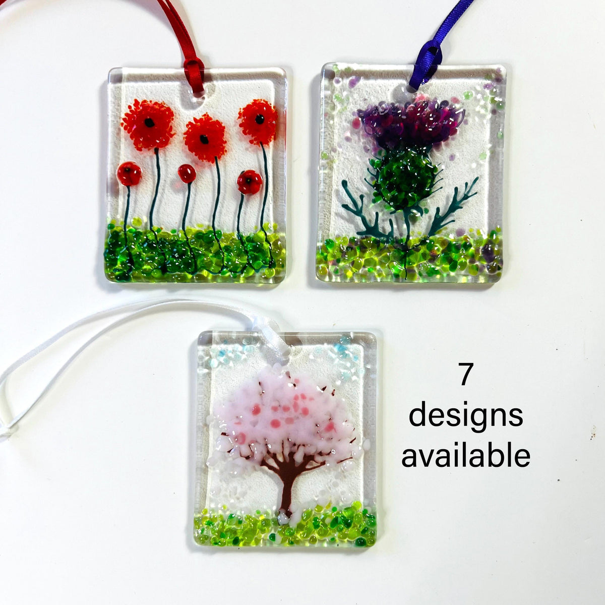 Small Glass Keepsake Gift – Floral Keepsake, Wedding Favours or Memorial